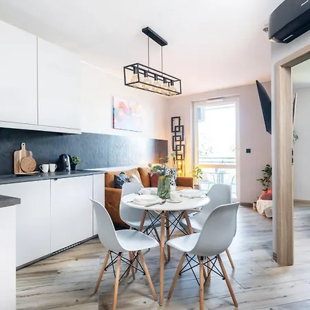 Superapart Wiktoryn 6 Varsovie