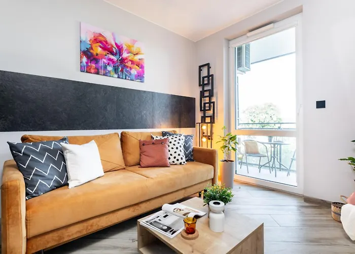 Superapart Wiktoryn 6 *