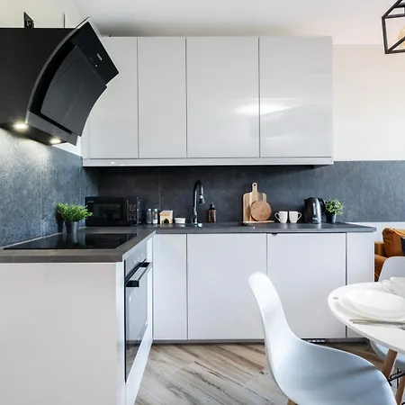 Superapart Wiktoryn 6 * Warschau